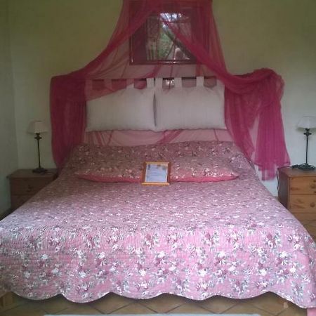 Les Griottes Bed and Breakfast Charols Esterno foto